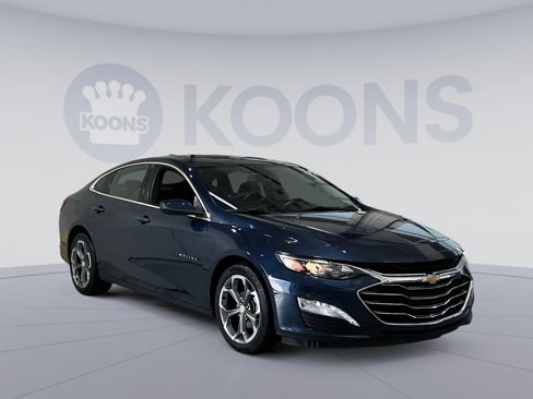 Used 2020 Chevrolet Malibu LT w/ Leather Package image 18