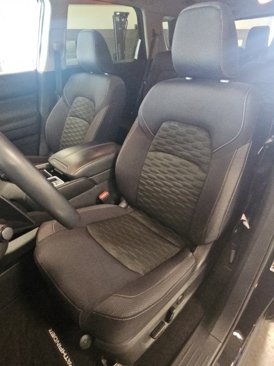 Used 2022 Nissan Pathfinder SV image 20