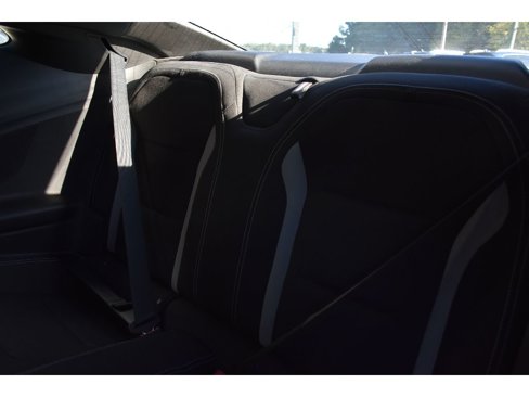 Used 2019 Chevrolet Camaro LT w/ Technology Package image 25