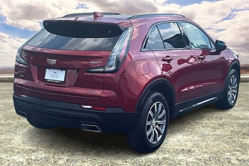 Certified 2022 Cadillac XT4 Sport w/ Driver Awareness Package image 5