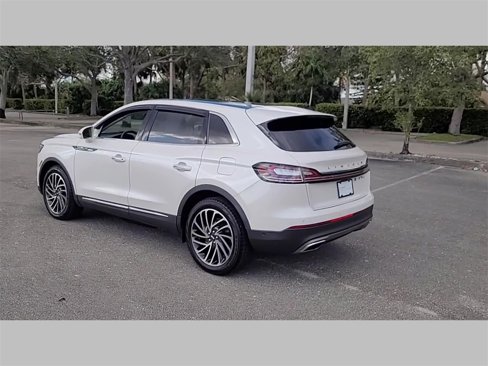 Used 2019 Lincoln Nautilus Reserve image 27