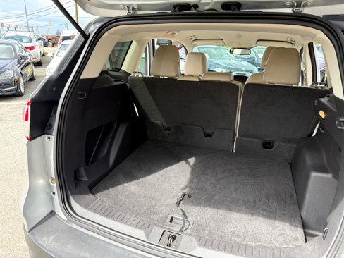 Used 2013 Ford Escape SEL image 32