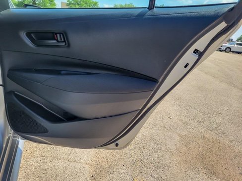 Used 2023 Toyota Corolla LE image 21