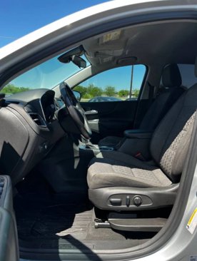 Used 2022 Chevrolet Equinox LT image 11
