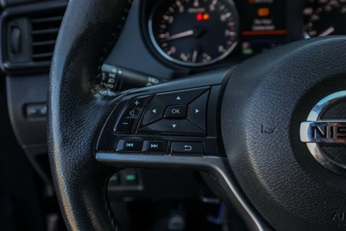 Used 2019 Nissan Rogue SV image 26