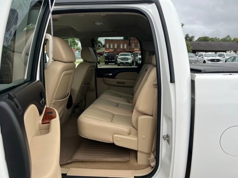 Used 2008 Chevrolet Silverado 2500 LTZ w/ Safety Package image 16