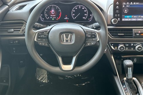 Used 2019 Honda Accord EX image 16
