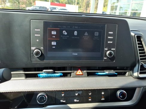 Used 2023 Kia Sportage LX image 15