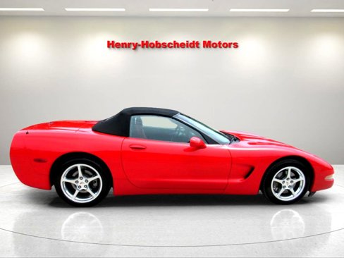 Used 2002 Chevrolet Corvette Convertible w/ Preferred Equipment Group2 image 8