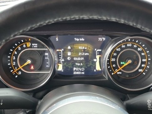 Used 2021 Jeep Wrangler Unlimited Sahara image 42