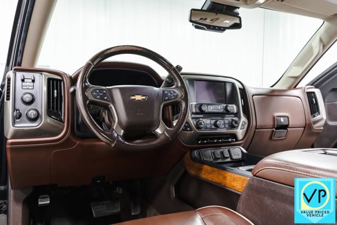 Used 2018 Chevrolet Silverado 1500 High Country image 30