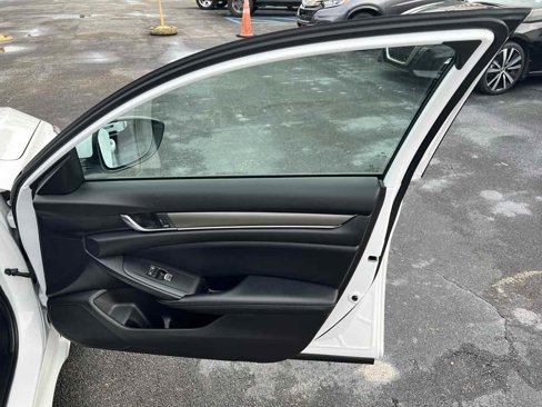 Used 2021 Honda Accord LX image 16