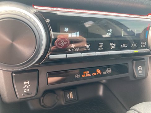 New 2025 Toyota RAV4 LE image 16