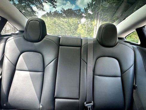 Used 2020 Tesla Model 3 Long Range image 27