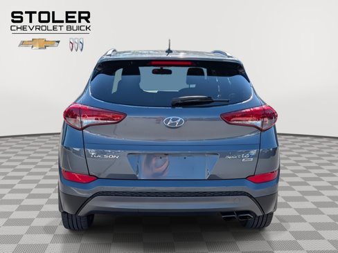 Used 2016 Hyundai Tucson Sport image 4