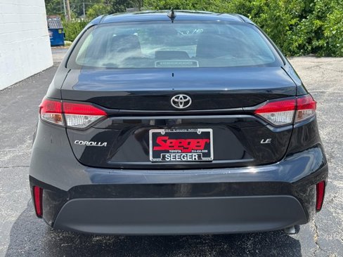 Used 2024 Toyota Corolla LE image 9