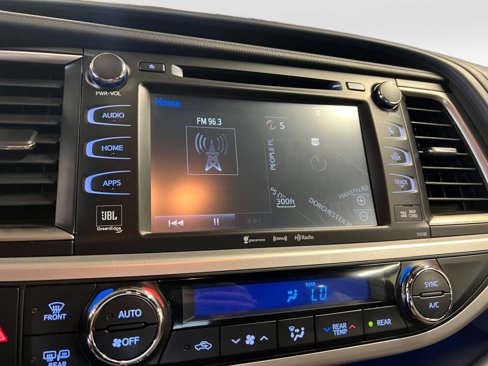 Used 2017 Toyota Highlander Limited image 20