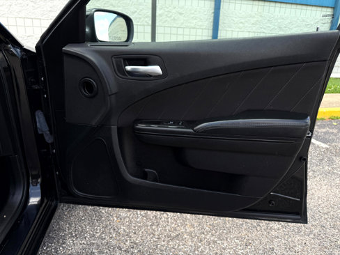 Used 2022 Dodge Charger SXT w/ Blacktop Package image 20