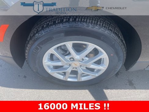 Used 2024 Chevrolet Equinox LT image 21