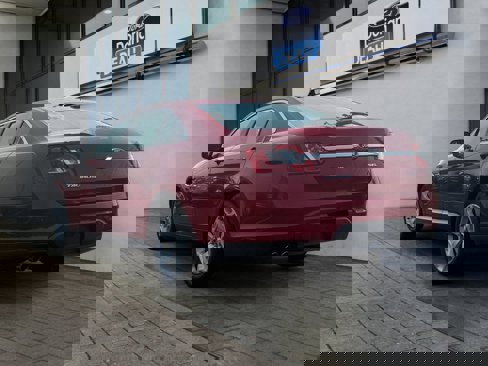 Used 2012 Ford Taurus SEL image 5