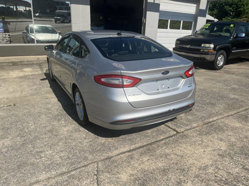 Used 2014 Ford Fusion SE image 8