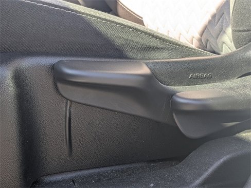 Used 2022 Chevrolet Equinox LS w/ Driver Confidence II Package image 20