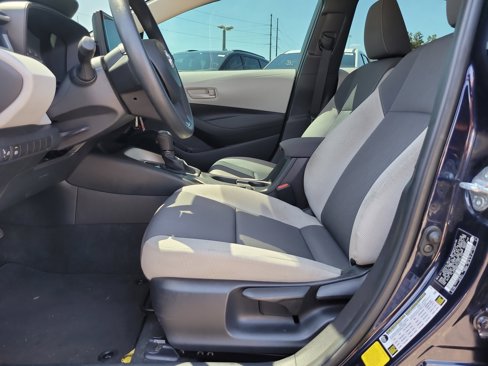 Used 2023 Toyota Corolla LE image 16
