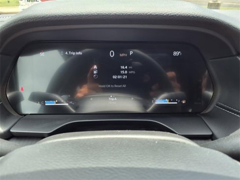 New 2025 Jeep Grand Cherokee L Altitude image 21