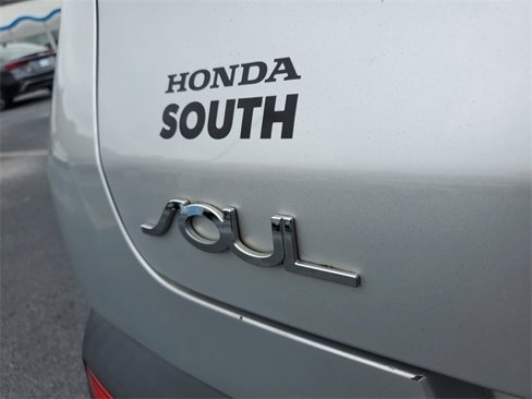 Used 2020 Kia Soul LX image 7