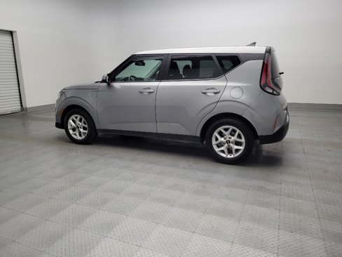 Used 2023 Kia Soul LX w/ Option Group 015 image 3
