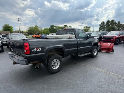 Used 2004 Chevrolet Silverado 2500 LS w/ Heavy-Duty Power Package image 6