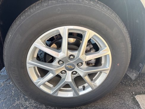 Used 2024 Chevrolet Equinox LT image 29