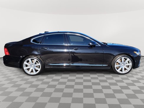 Used 2017 Volvo S90 T6 Inscription w/ Vision Package image 5