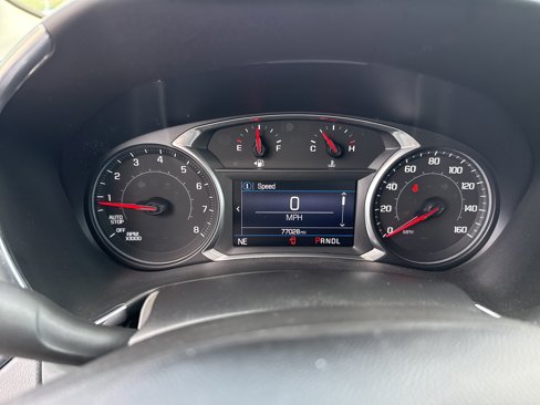 Used 2019 Chevrolet Equinox LT image 20