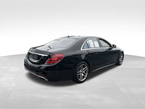 Used 2018 Mercedes-Benz S 560 Sedan image 6
