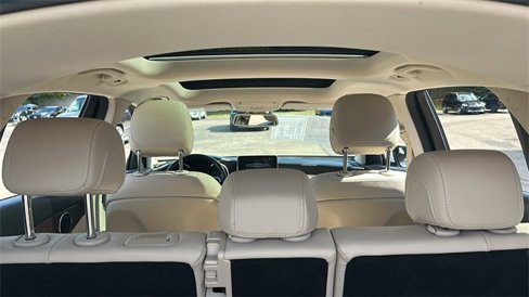 Used 2019 Mercedes-Benz GLC 300 4MATIC image 35
