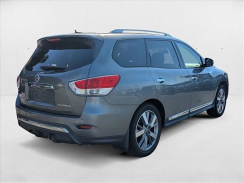 Used 2015 Nissan Pathfinder Platinum image 5