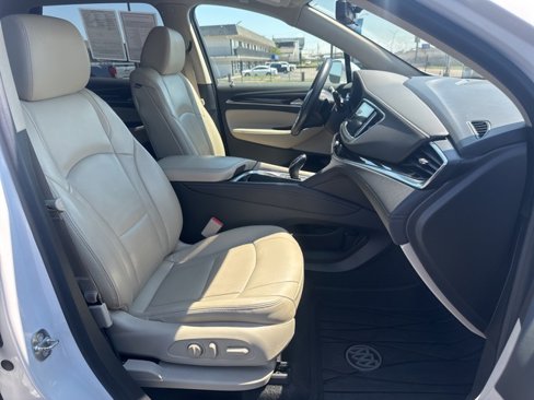 Used 2018 Buick Enclave Premium image 20