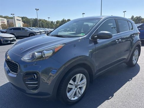 Used 2017 Kia Sportage LX image 1