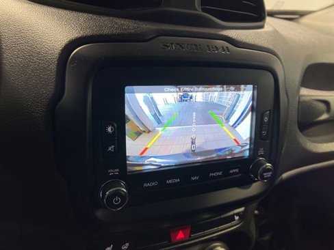Used 2017 Jeep Renegade Trailhawk image 20