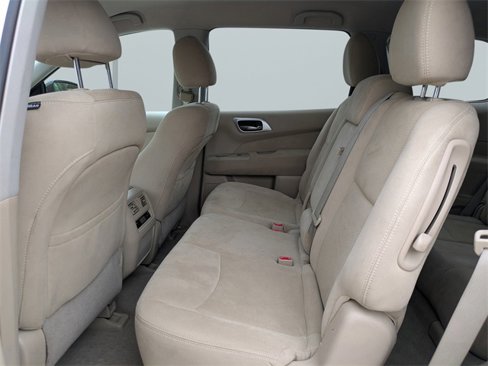 Used 2014 Nissan Pathfinder SV w/ Trailer Tow Package image 13