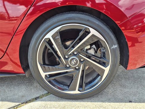 Used 2023 Hyundai Elantra N Line image 19