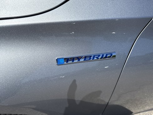Certified 2020 Honda Accord Hybrid image 10