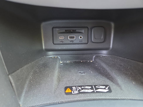 Used 2020 Chevrolet Equinox Premier image 28