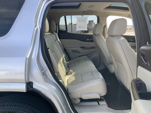Used 2019 GMC Acadia Denali w/ Technology Package image 17
