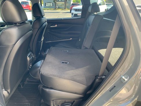 Used 2023 Hyundai Santa Fe Limited w/ Cargo Package image 30