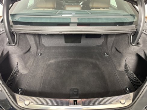 Used 2015 Audi A8 4.0T w/ Premium Package image 28