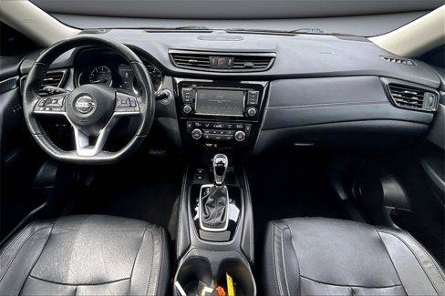 Used 2019 Nissan Rogue SL w/ Premium Package image 7