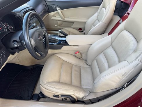 Used 2008 Chevrolet Corvette Convertible w/ Preferred Equipment Group image 19
