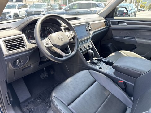 Used 2021 Volkswagen Atlas SE w/ Panoramic Sunroof Package image 16